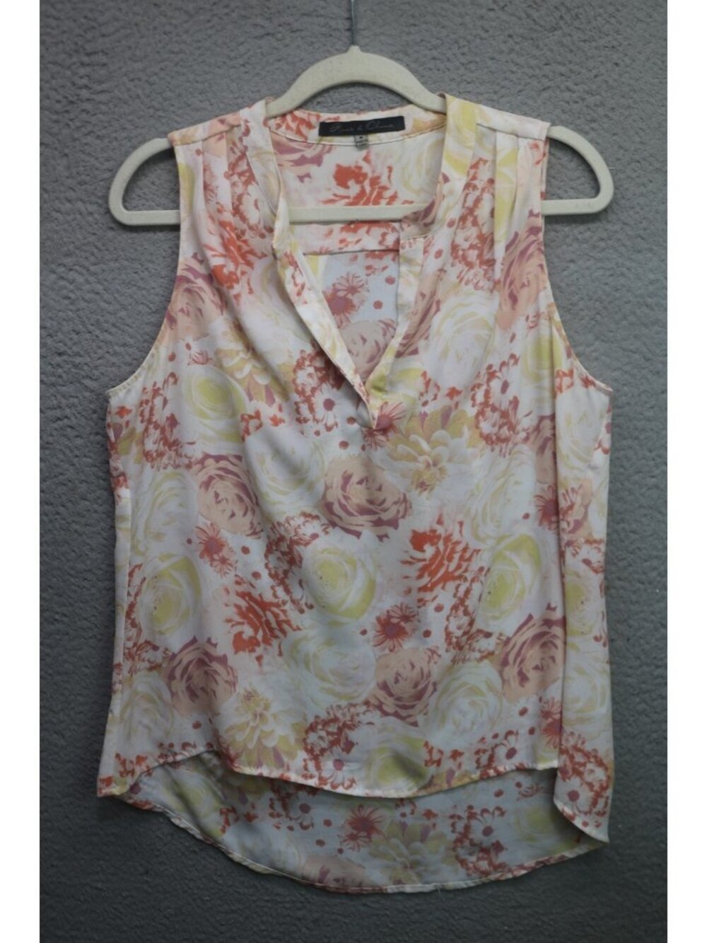 Rose & Olive Sleeveless Floral Hi Lo Tunic-Size Medium-Cottagecore-Feminine